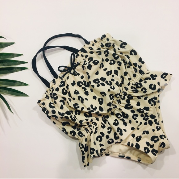 GAP Other - Baby Gap Girls Swimsuit Size 5 years